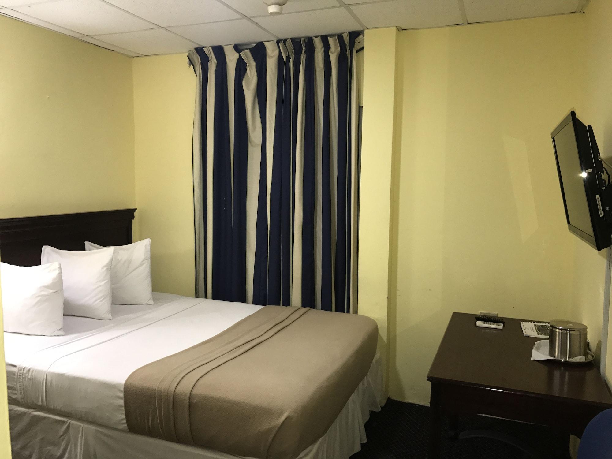 Airport Suites Hotel Piarco Exterior foto